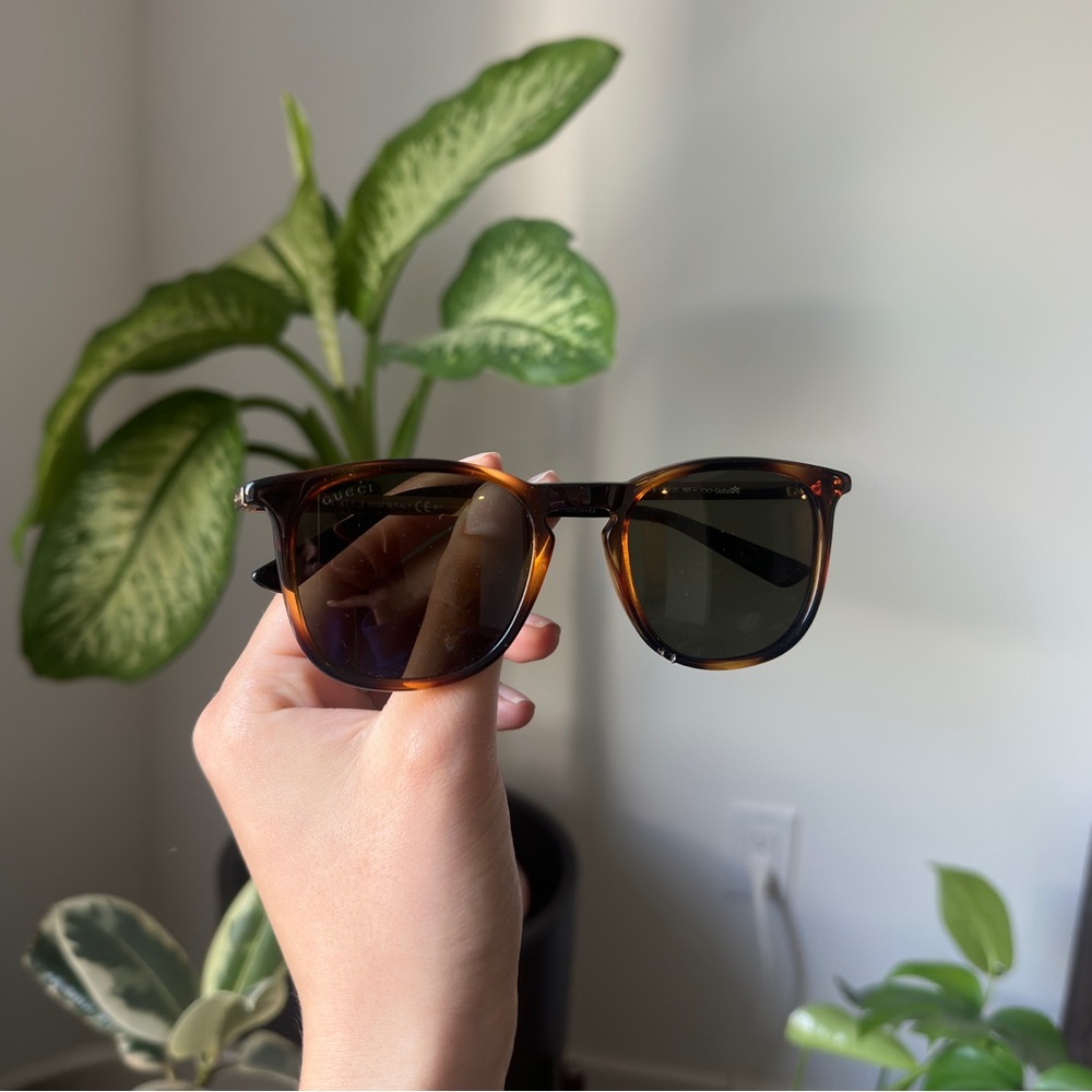 Gucci tortoise sunglasses
